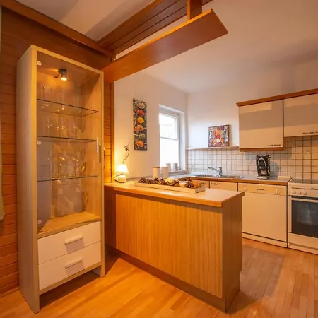 Apartment Haus Karl